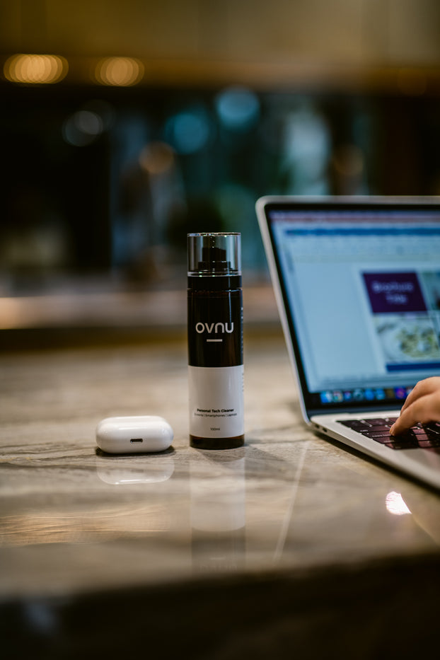 OVNU Personal Tech Cleaner | 100ml Spray | 2x Reusable Cloths