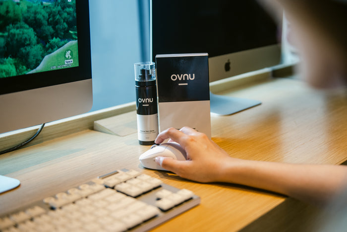 OVNU Personal Tech Cleaner | 100ml Spray | 2x Reusable Cloths